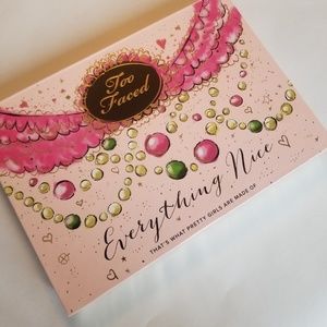 Too Faced, Everything Nice Palette